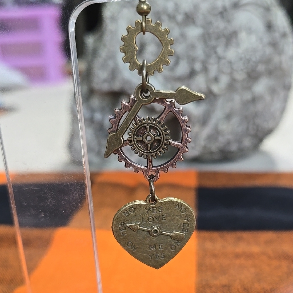 5 For $25! Host Pick! Steampunk Heart Gear Earrings - Picture 2 of 3
